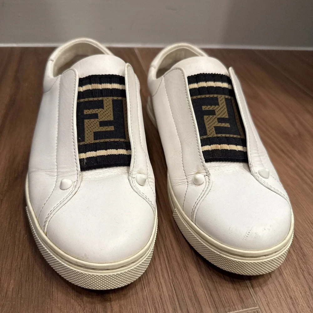 Sneakers - Picture 1 of 1